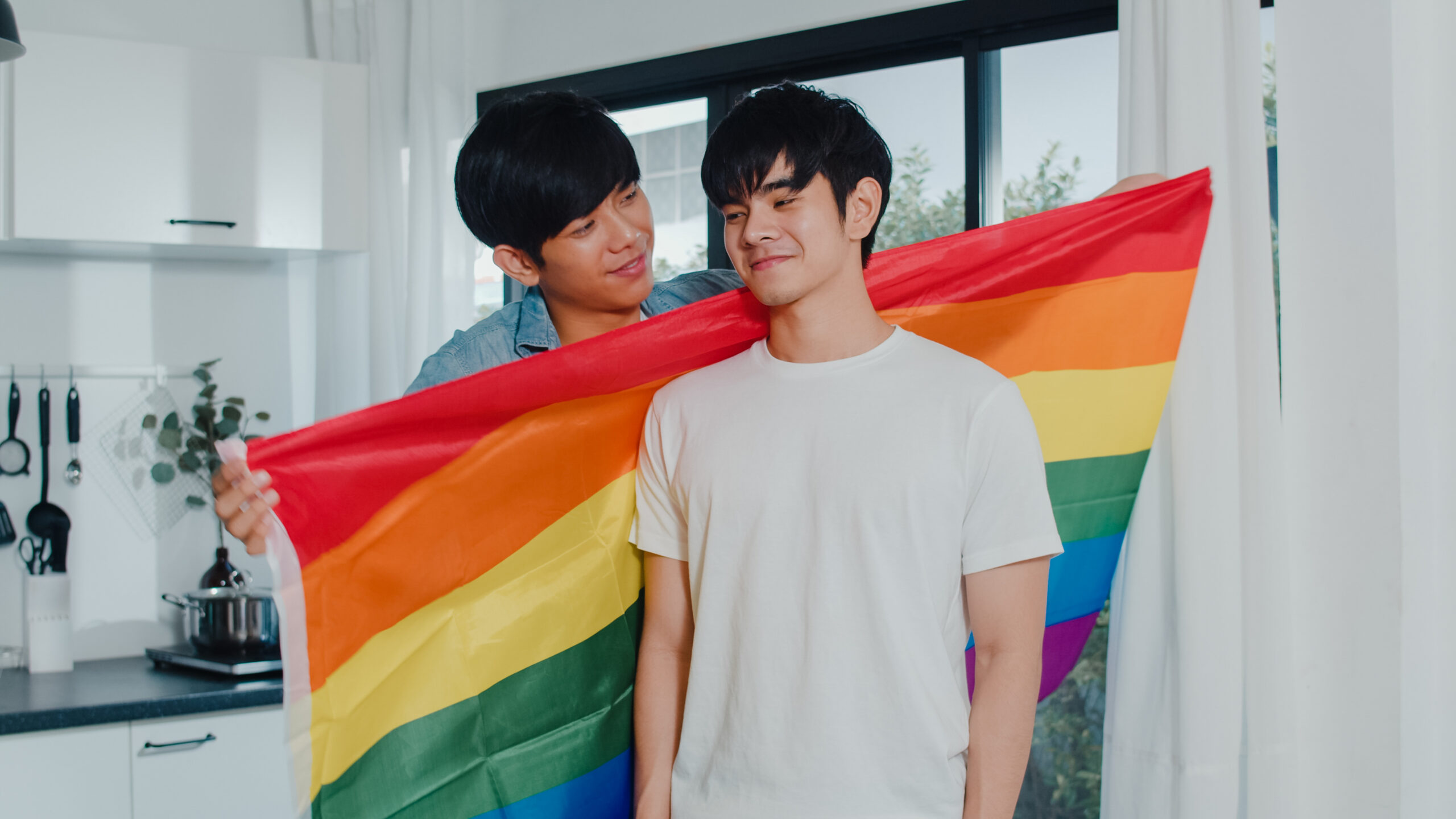 Nơi nâng đỡ tâm hồn: điểm tựa cho phụ huynh có con thuộc cộng đồng LGBTQ+